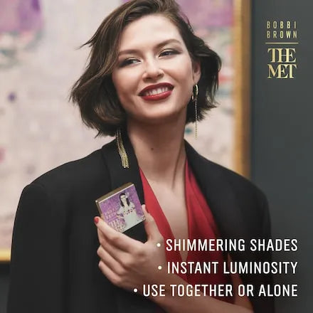 Bobbi Brown x The Met Brightening Blush